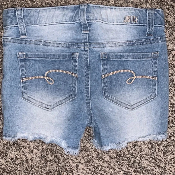 Size 12 Slim Justice shorts like new - Picture 3 of 4